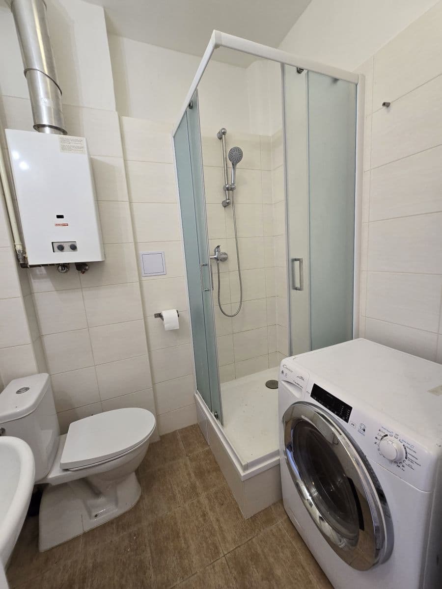 Pronájem bytu Garsoniéra 22 m², Petra Rezka, Praha, Praha Pronájem bytu Garsoniéra 22 m², Petra Rezka, Praha, Praha