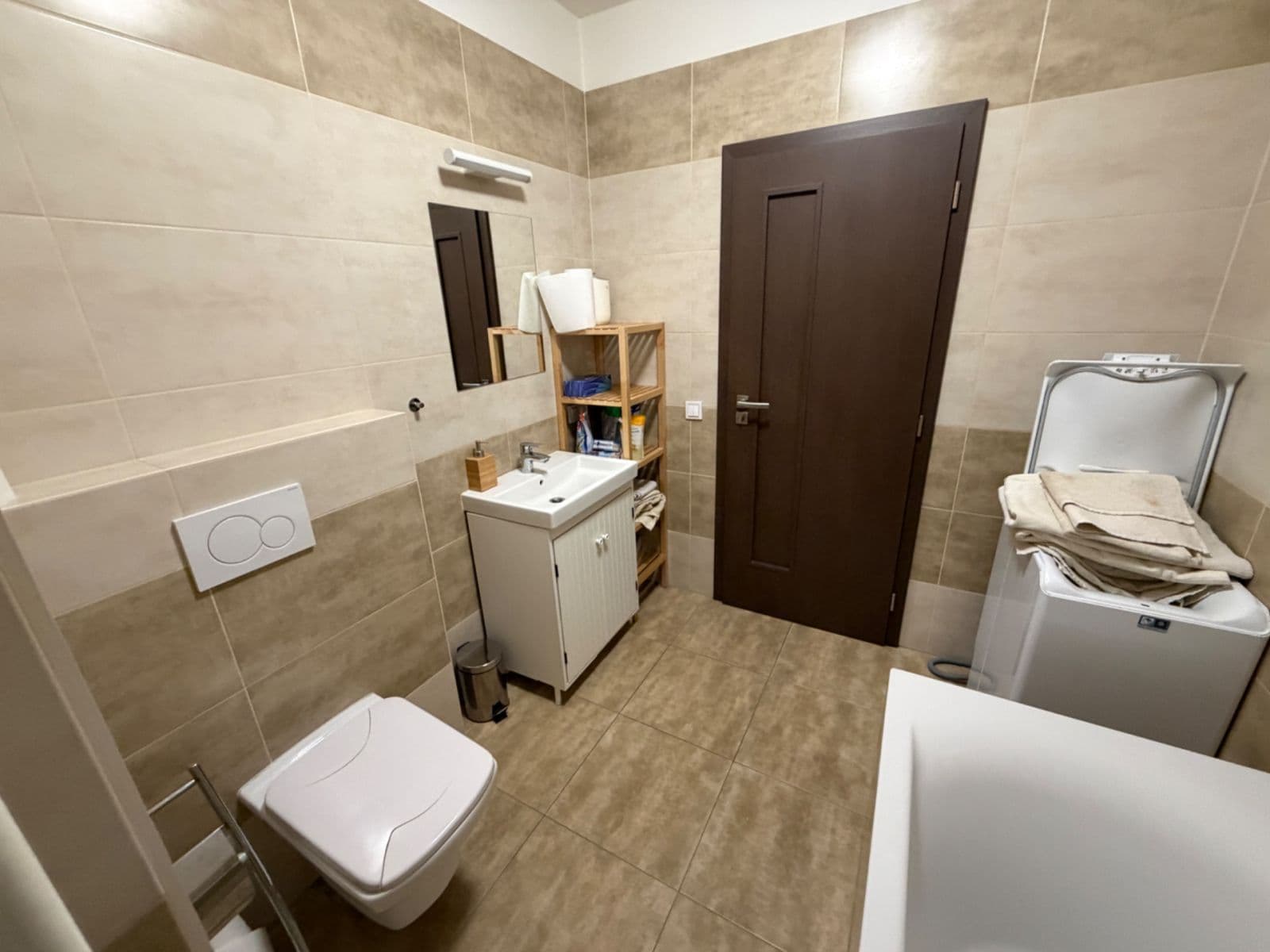 Pronájem bytu 2+kk 58 m², Mojmírova, Praha, Praha Pronájem bytu 2+kk 58 m², Mojmírova, Praha, Praha