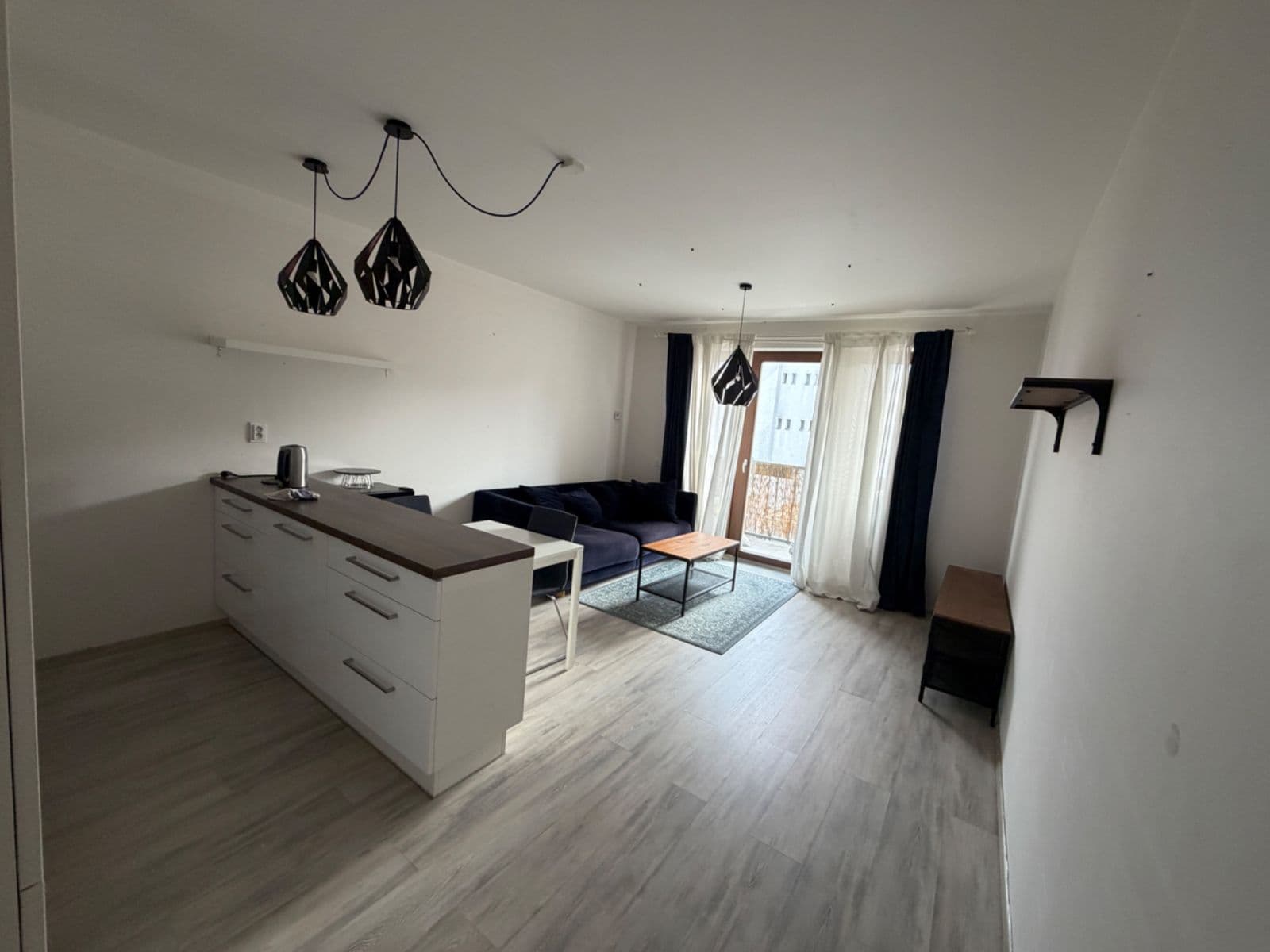 Pronájem bytu 2+kk 58 m², Mojmírova, Praha, Praha Pronájem bytu 2+kk 58 m², Mojmírova, Praha, Praha