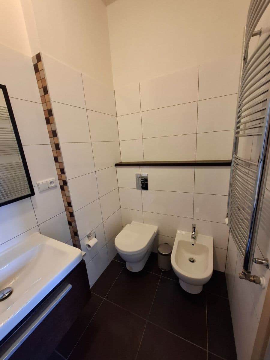 Pronájem bytu 2+kk 45 m², U Kanálky, Praha, Praha Pronájem bytu 2+kk 45 m², U Kanálky, Praha, Praha