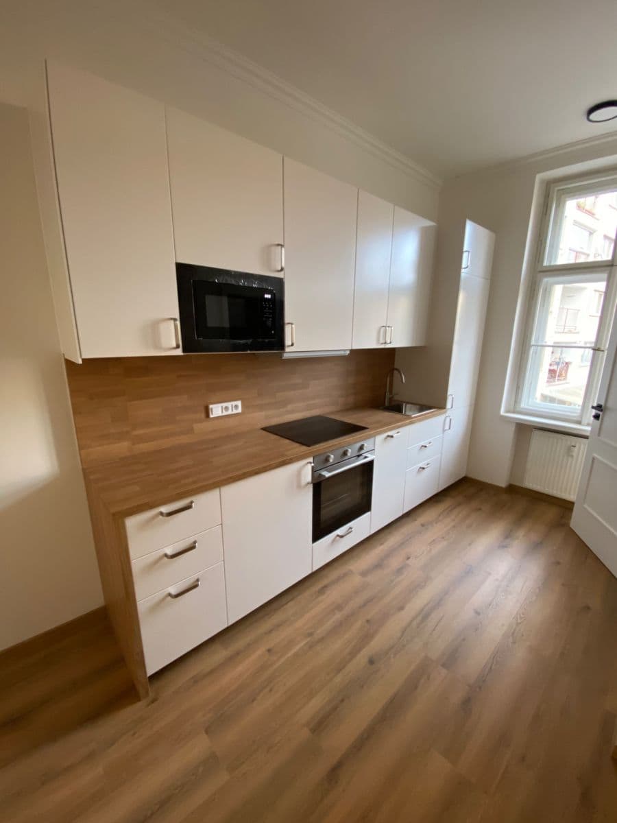 Pronájem bytu 1+1 39 m², Perunova, Praha, Praha Pronájem bytu 1+1 39 m², Perunova, Praha, Praha