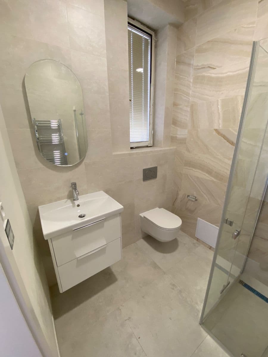 Pronájem bytu 1+1 39 m², Perunova, Praha, Praha Pronájem bytu 1+1 39 m², Perunova, Praha, Praha
