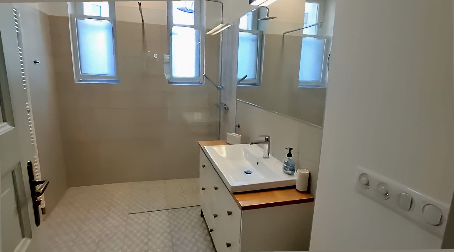 Pronájem bytu 2+kk 84 m², Valentinská, Praha, Praha Pronájem bytu 2+kk 84 m², Valentinská, Praha, Praha