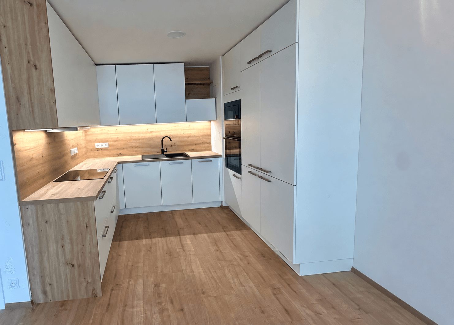 Pronájem bytu 2+kk 55 m², Nebřenická, Praha, Praha Pronájem bytu 2+kk 55 m², Nebřenická, Praha, Praha