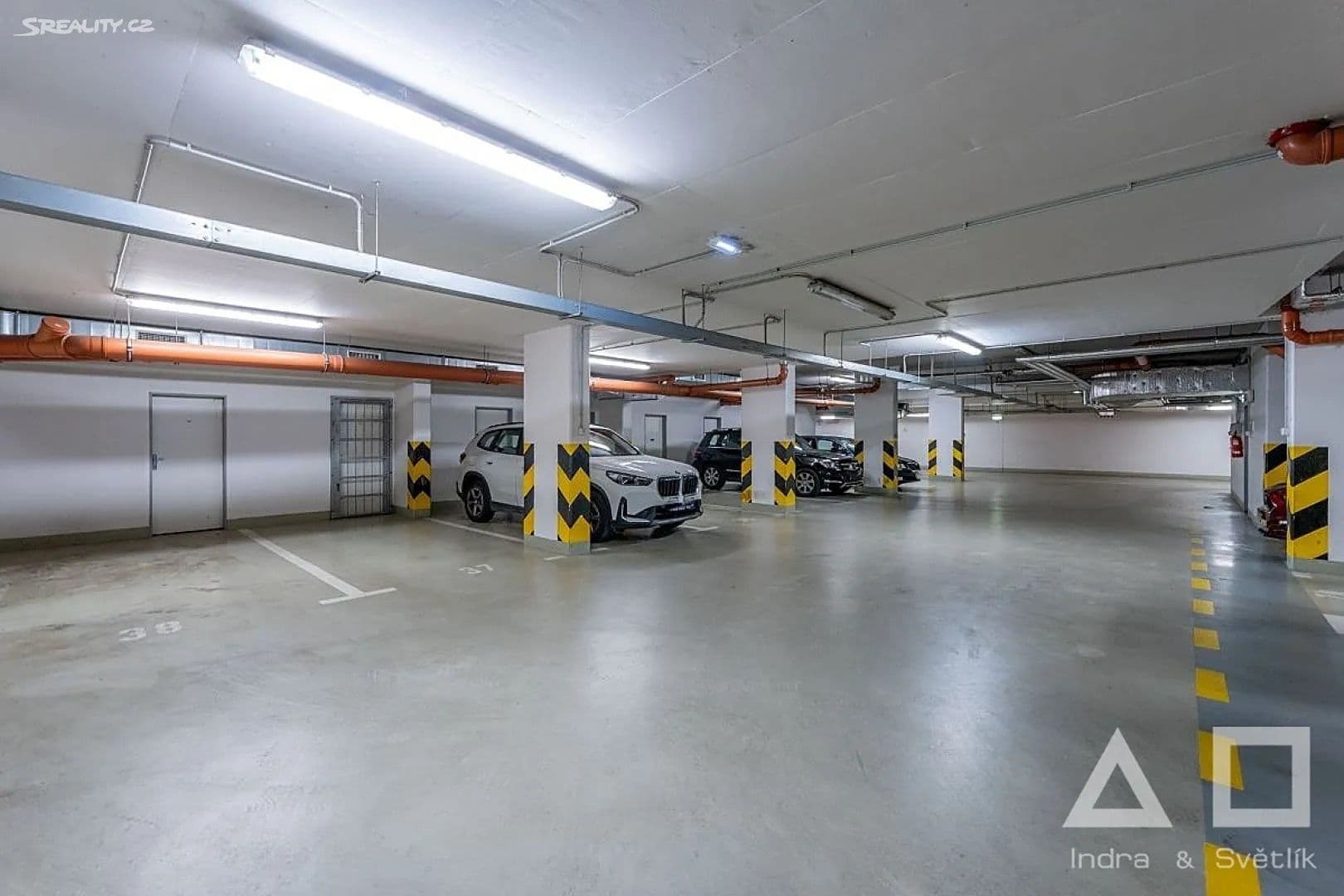 Pronájem garáže 16 m², Lindleyova, Praha, Praha Pronájem garáže 16 m², Lindleyova, Praha, Praha