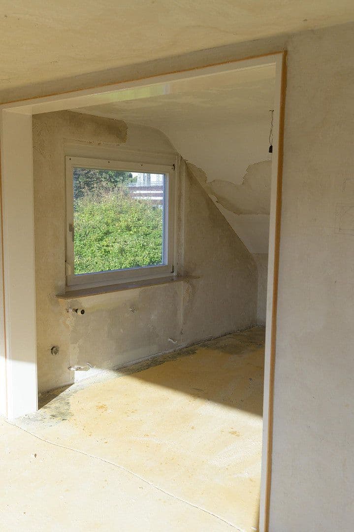 Prodej bytu 3+kk 93 m², Pforzheim, Bádensko-Württembersko Prodej bytu 3+kk 93 m², Pforzheim, Bádensko-Württembersko