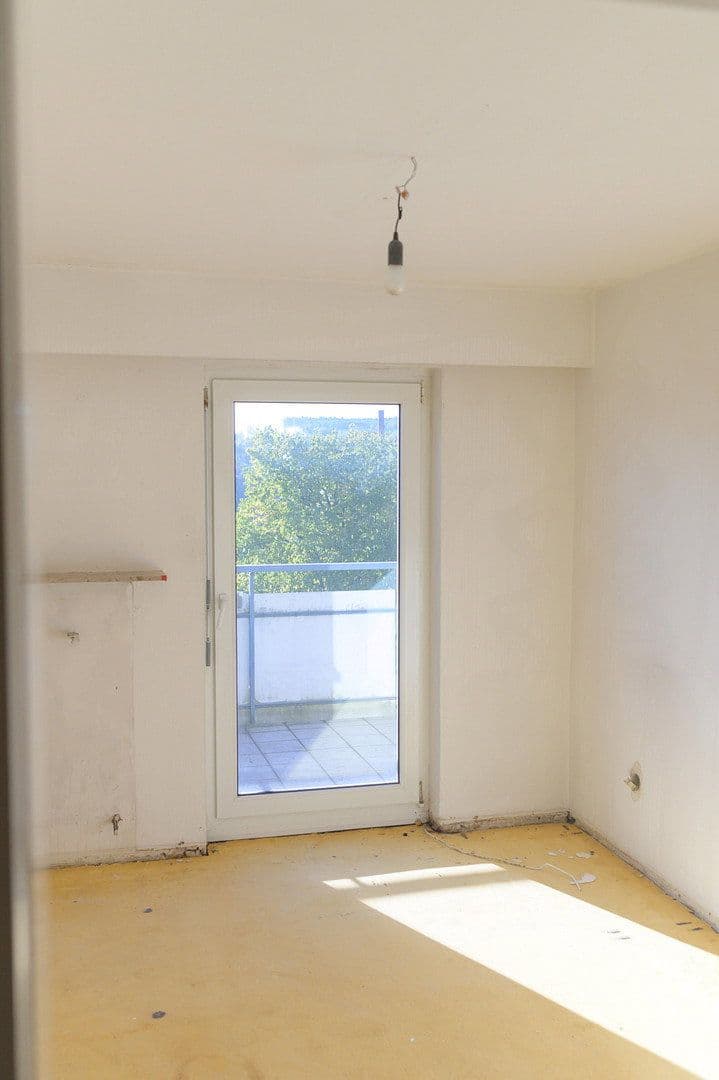 Prodej bytu 3+kk 93 m², Pforzheim, Bádensko-Württembersko Prodej bytu 3+kk 93 m², Pforzheim, Bádensko-Württembersko