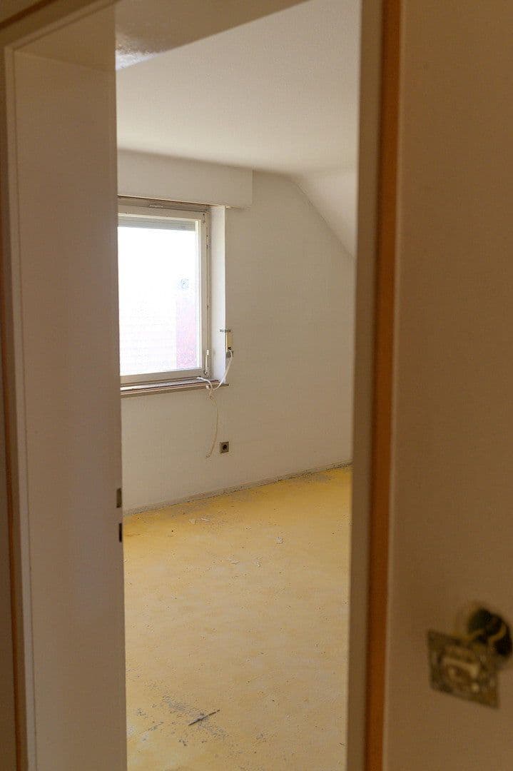 Prodej bytu 3+kk 93 m², Pforzheim, Bádensko-Württembersko Prodej bytu 3+kk 93 m², Pforzheim, Bádensko-Württembersko