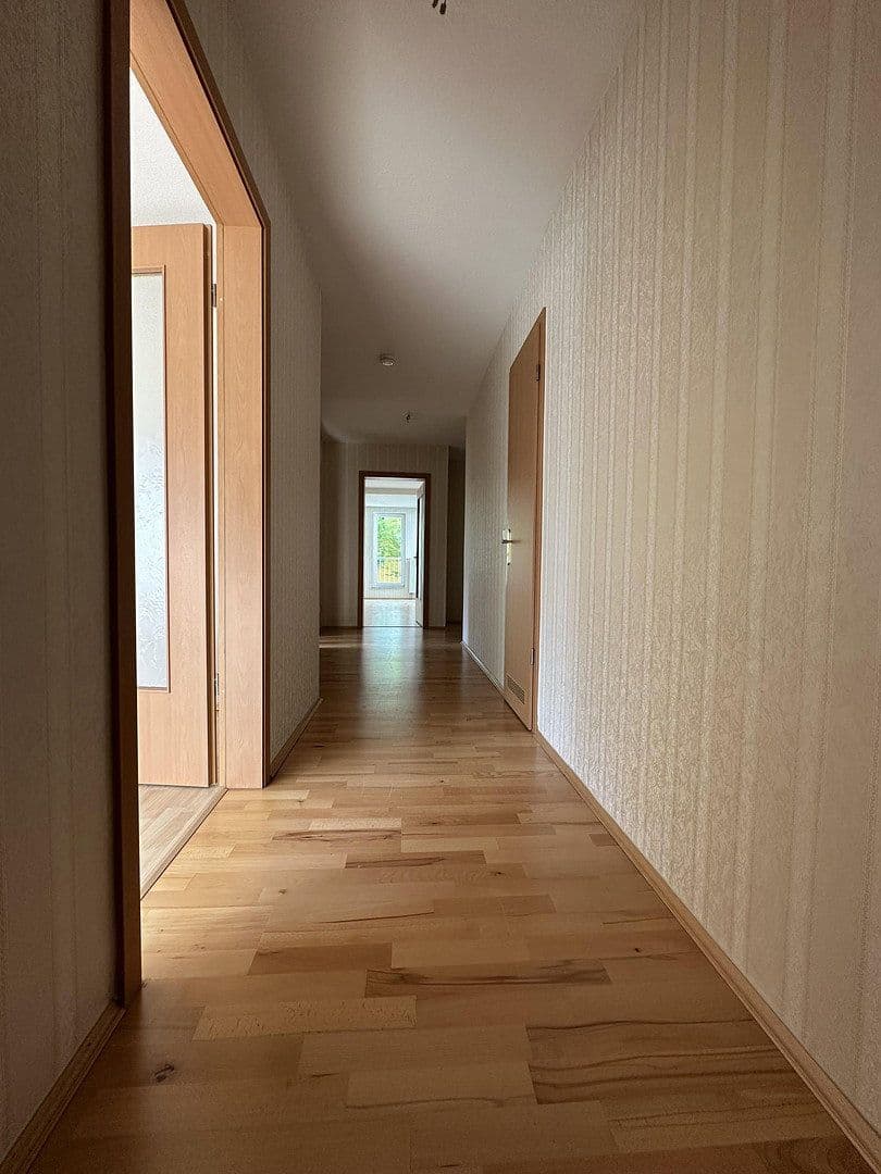 Pronájem bytu 3+1 87 m², Sickingenstraße 5, Magdeburg, Sasko-Anhaltsko Pronájem bytu 3+1 87 m², Sickingenstraße 5, Magdeburg, Sasko-Anhaltsko