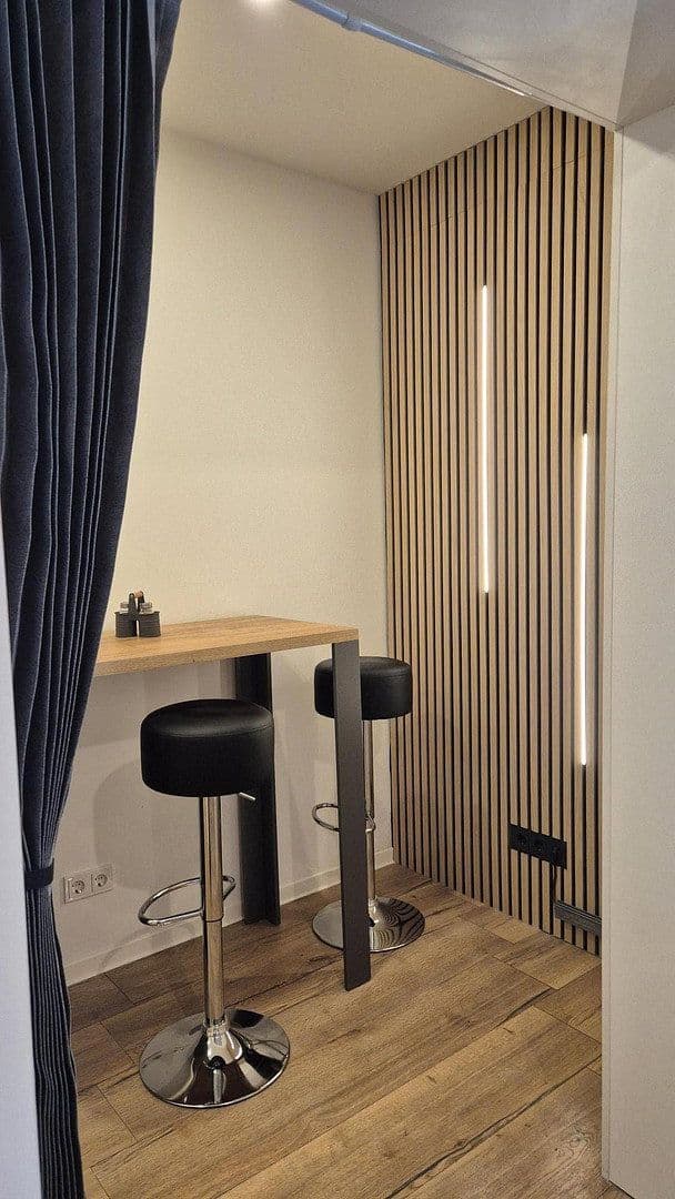 Pronájem bytu 22 m², Saarbrücken, Země Sársko Pronájem bytu 22 m², Saarbrücken, Země Sársko