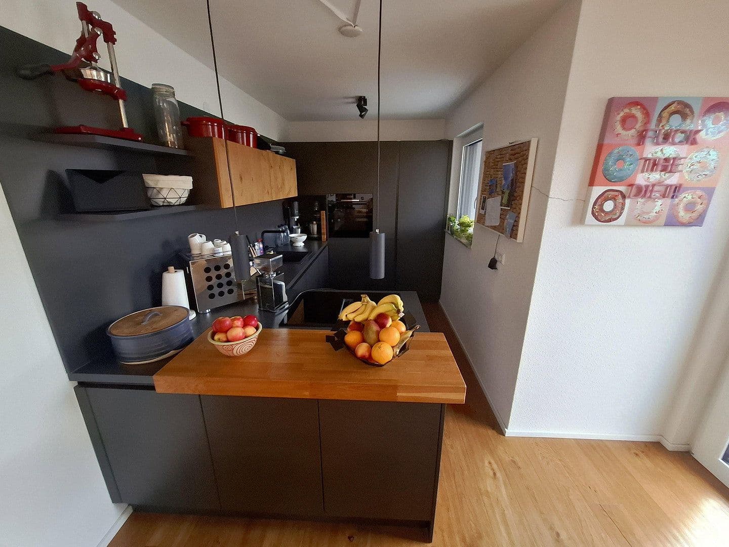 Prodej bytu 3+1 90 m², Waiblingen, Bádensko-Württembersko Prodej bytu 3+1 90 m², Waiblingen, Bádensko-Württembersko