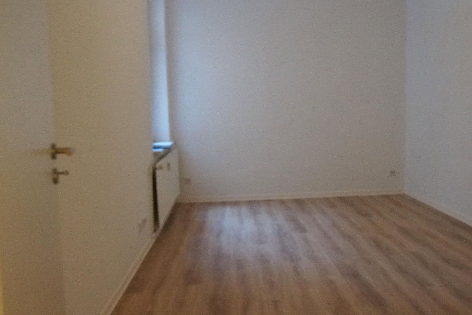 Pronájem bytu 1+1 42 m², Sagisdorfer Str. 7, Halle, Sasko-Anhaltsko Pronájem bytu 1+1 42 m², Sagisdorfer Str. 7, Halle, Sasko-Anhaltsko
