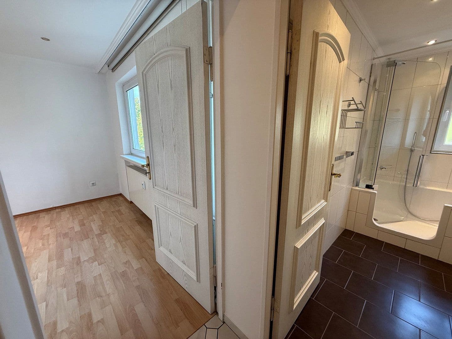 Prodej bytu 2+1 59 m², Nordbahnstraße 22, Berlin, Berlín Prodej bytu 2+1 59 m², Nordbahnstraße 22, Berlin, Berlín
