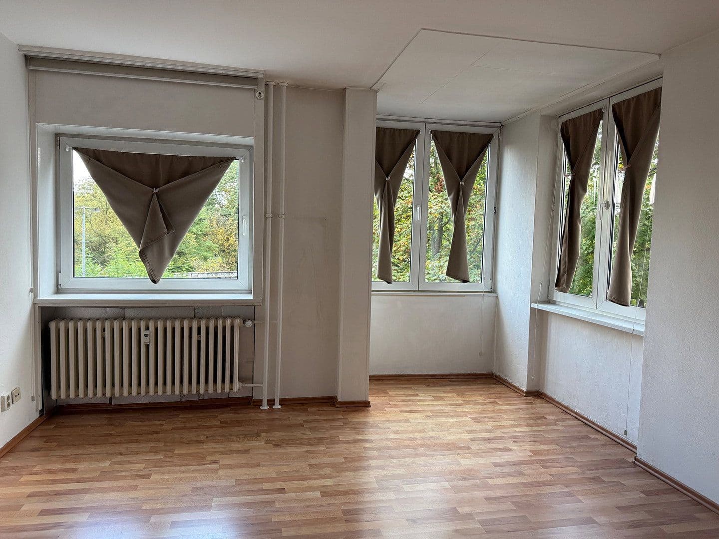 Prodej bytu 2+1 59 m², Nordbahnstraße 22, Berlin, Berlín Prodej bytu 2+1 59 m², Nordbahnstraße 22, Berlin, Berlín