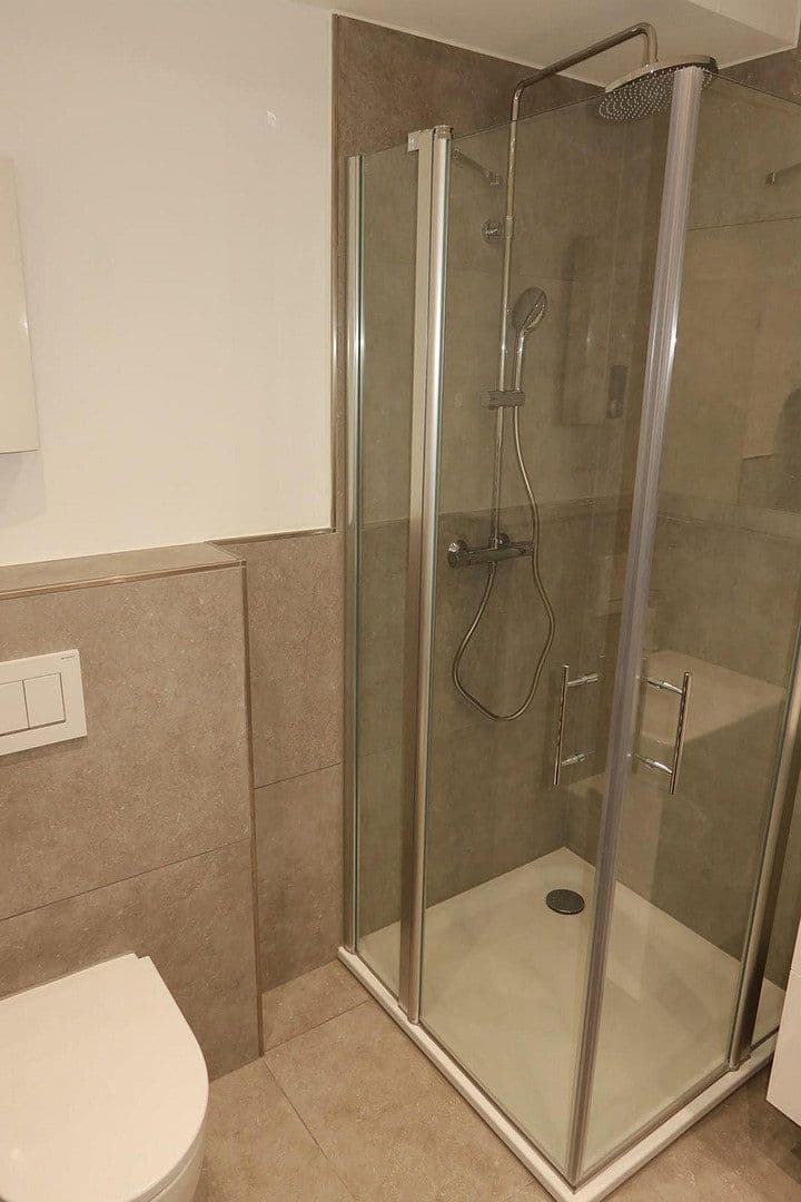 Pronájem bytu 2+kk 60 m², Essen, Severní Porýní-Vestfálsko Pronájem bytu 2+kk 60 m², Essen, Severní Porýní-Vestfálsko