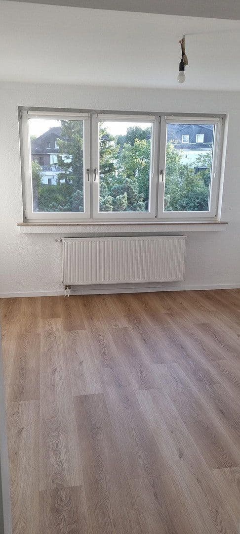 Pronájem bytu 2+kk 60 m², Essen, Severní Porýní-Vestfálsko Pronájem bytu 2+kk 60 m², Essen, Severní Porýní-Vestfálsko