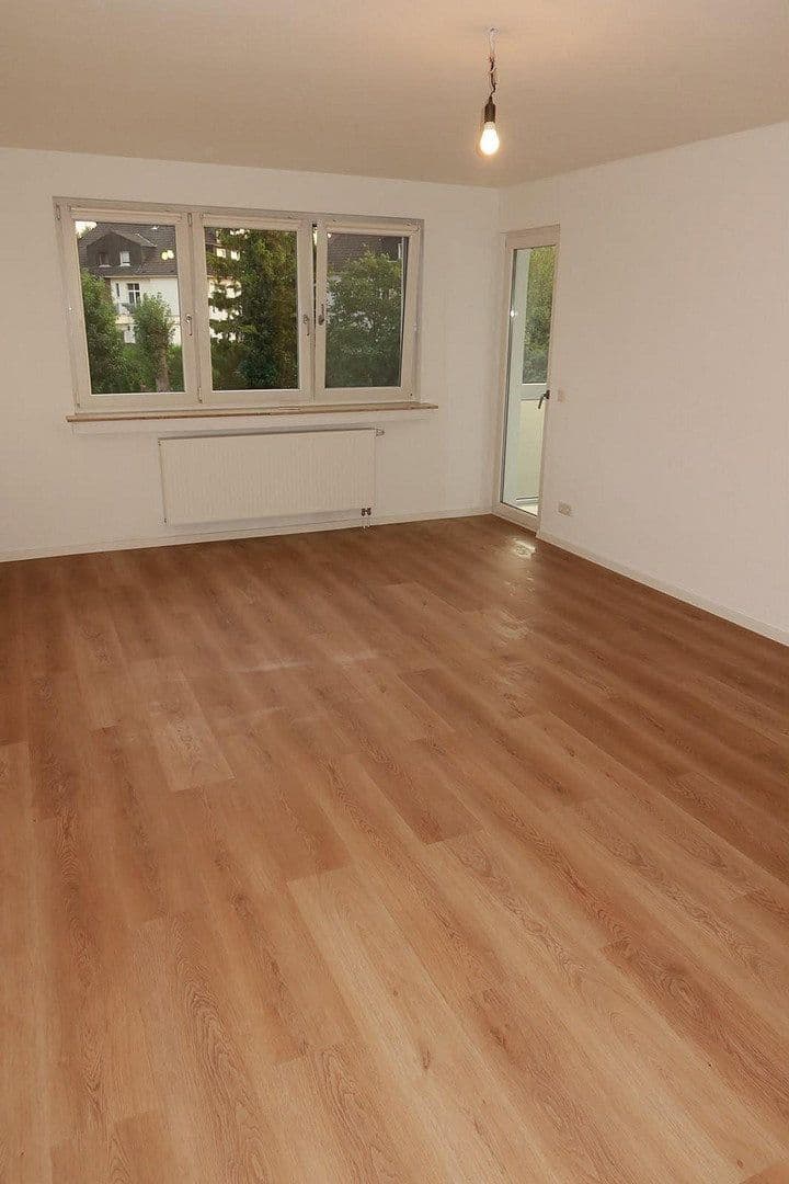 Pronájem bytu 2+kk 60 m², Essen, Severní Porýní-Vestfálsko Pronájem bytu 2+kk 60 m², Essen, Severní Porýní-Vestfálsko