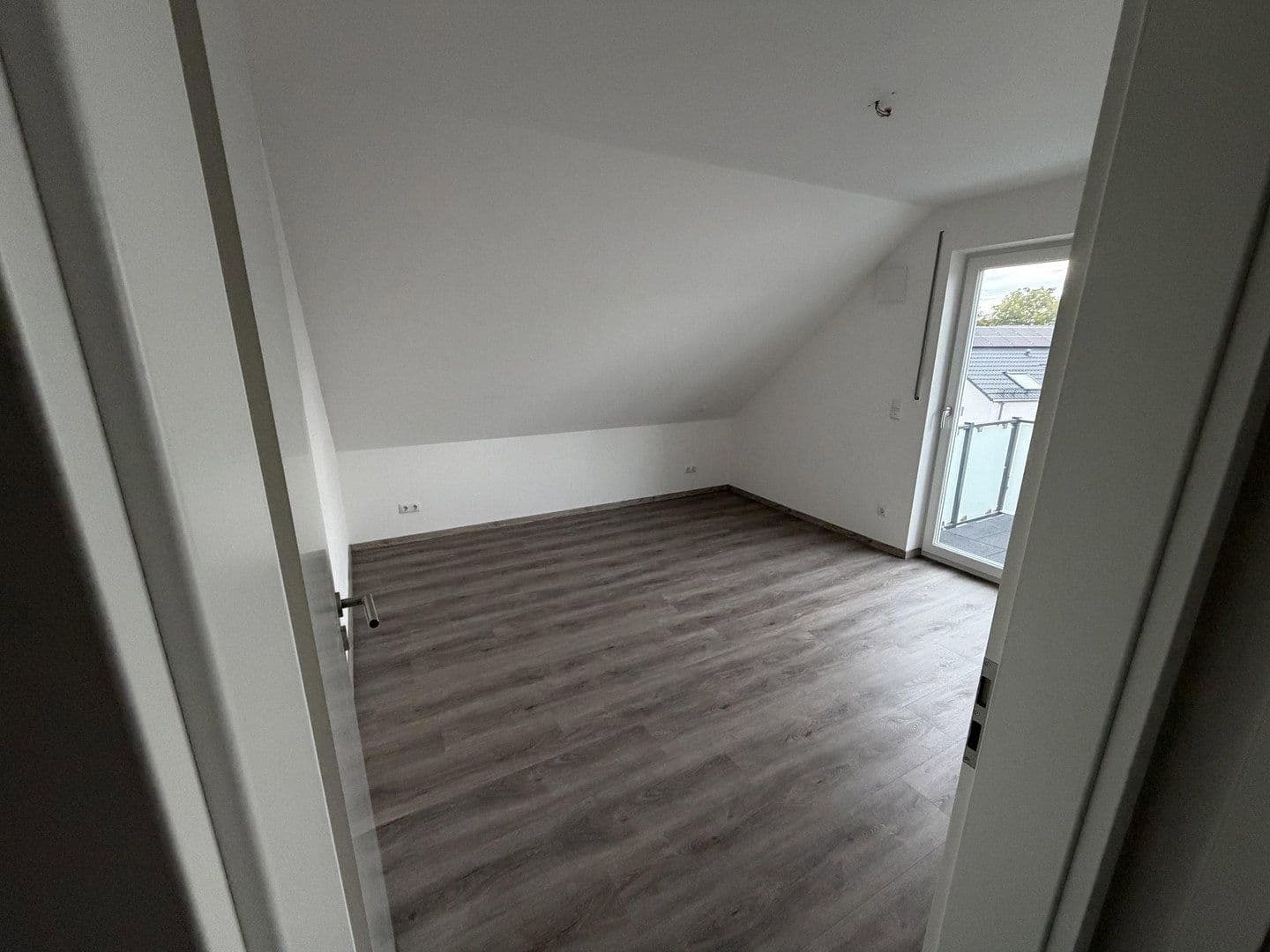 Pronájem bytu 2+1 63 m², Schrobenhausener Str. 32, Ingolstadt, Bavorsko Pronájem bytu 2+1 63 m², Schrobenhausener Str. 32, Ingolstadt, Bavorsko