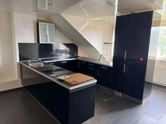 Prodej bytu 3+1 80 m², Florastraße 10, Duisburg, Severní Porýní-Vestfálsko Prodej bytu 3+1 80 m², Florastraße 10, Duisburg, Severní Porýní-Vestfálsko