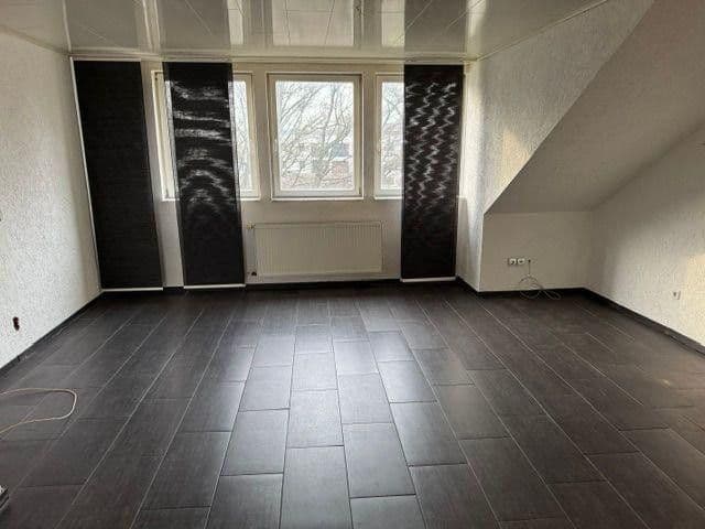 Prodej bytu 3+1 80 m², Florastraße 10, Duisburg, Severní Porýní-Vestfálsko Prodej bytu 3+1 80 m², Florastraße 10, Duisburg, Severní Porýní-Vestfálsko