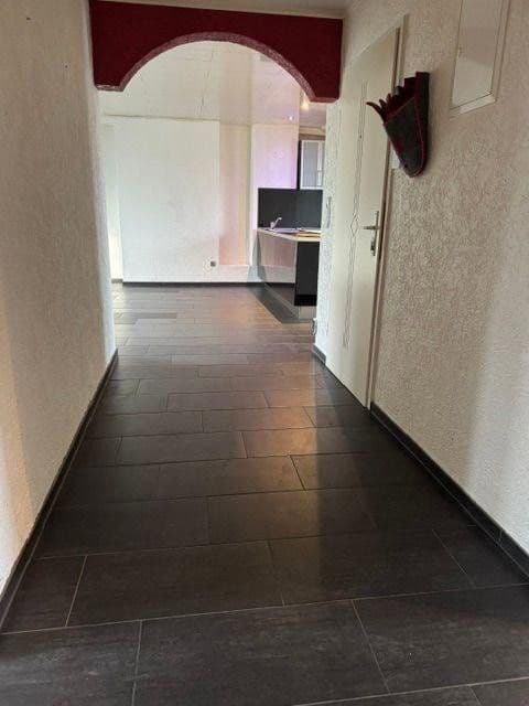 Prodej bytu 3+1 80 m², Florastraße 10, Duisburg, Severní Porýní-Vestfálsko Prodej bytu 3+1 80 m², Florastraße 10, Duisburg, Severní Porýní-Vestfálsko