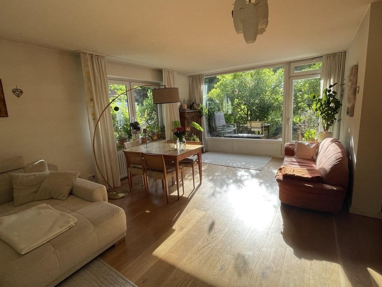 Prodej bytu 4+1 124 m², Wentorf bei Hamburg, Šlesvicko-Holštýnsko Prodej bytu 4+1 124 m², Wentorf bei Hamburg, Šlesvicko-Holštýnsko