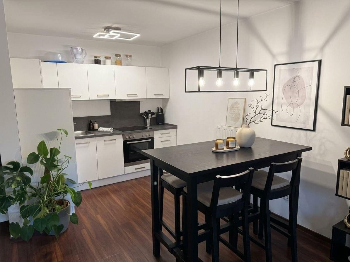 Prodej bytu 2+1 54 m², Lehrhöfer Heide 5, Hanau, Hessen Prodej bytu 2+1 54 m², Lehrhöfer Heide 5, Hanau, Hessen