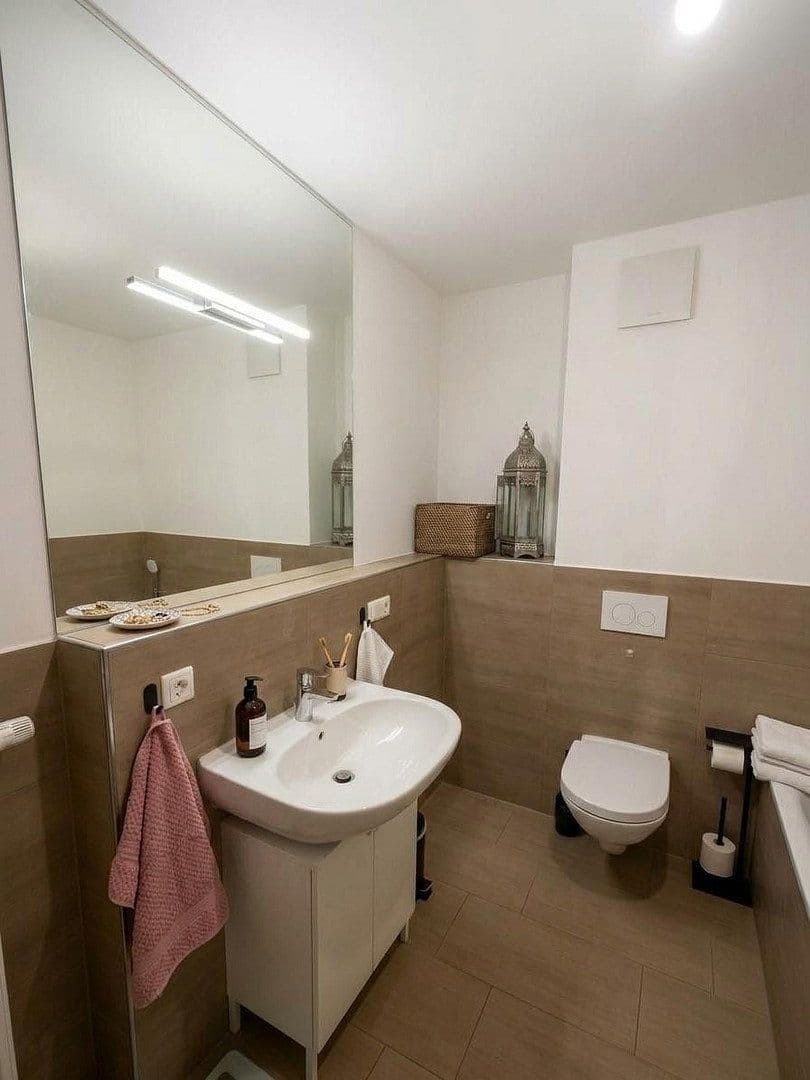 Prodej bytu 2+1 54 m², Lehrhöfer Heide 5, Hanau, Hessen Prodej bytu 2+1 54 m², Lehrhöfer Heide 5, Hanau, Hessen