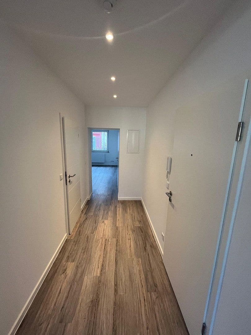 Pronájem bytu 2+1 50 m², Jahnstraße 96, Düsseldorf, Severní Porýní-Vestfálsko Pronájem bytu 2+1 50 m², Jahnstraße 96, Düsseldorf, Severní Porýní-Vestfálsko