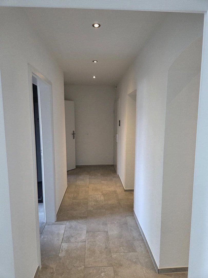 Prodej bytu 3+1 94 m², Düsseldorfer Straße 13, Meerbusch, Severní Porýní-Vestfálsko Prodej bytu 3+1 94 m², Düsseldorfer Straße 13, Meerbusch, Severní Porýní-Vestfálsko