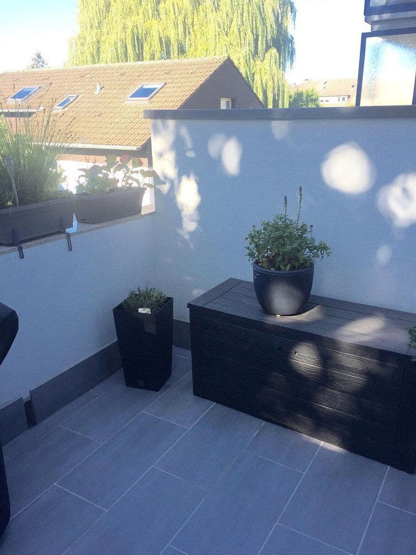 Prodej bytu 3+1 94 m², Düsseldorfer Straße 13, Meerbusch, Severní Porýní-Vestfálsko Prodej bytu 3+1 94 m², Düsseldorfer Straße 13, Meerbusch, Severní Porýní-Vestfálsko