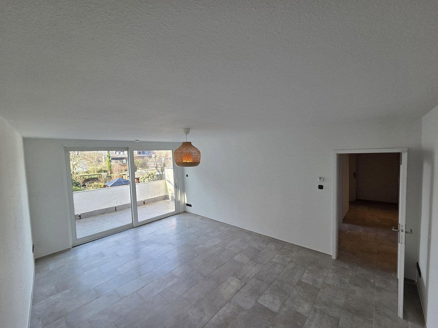 Prodej bytu 3+1 94 m², Düsseldorfer Straße 13, Meerbusch, Severní Porýní-Vestfálsko Prodej bytu 3+1 94 m², Düsseldorfer Straße 13, Meerbusch, Severní Porýní-Vestfálsko