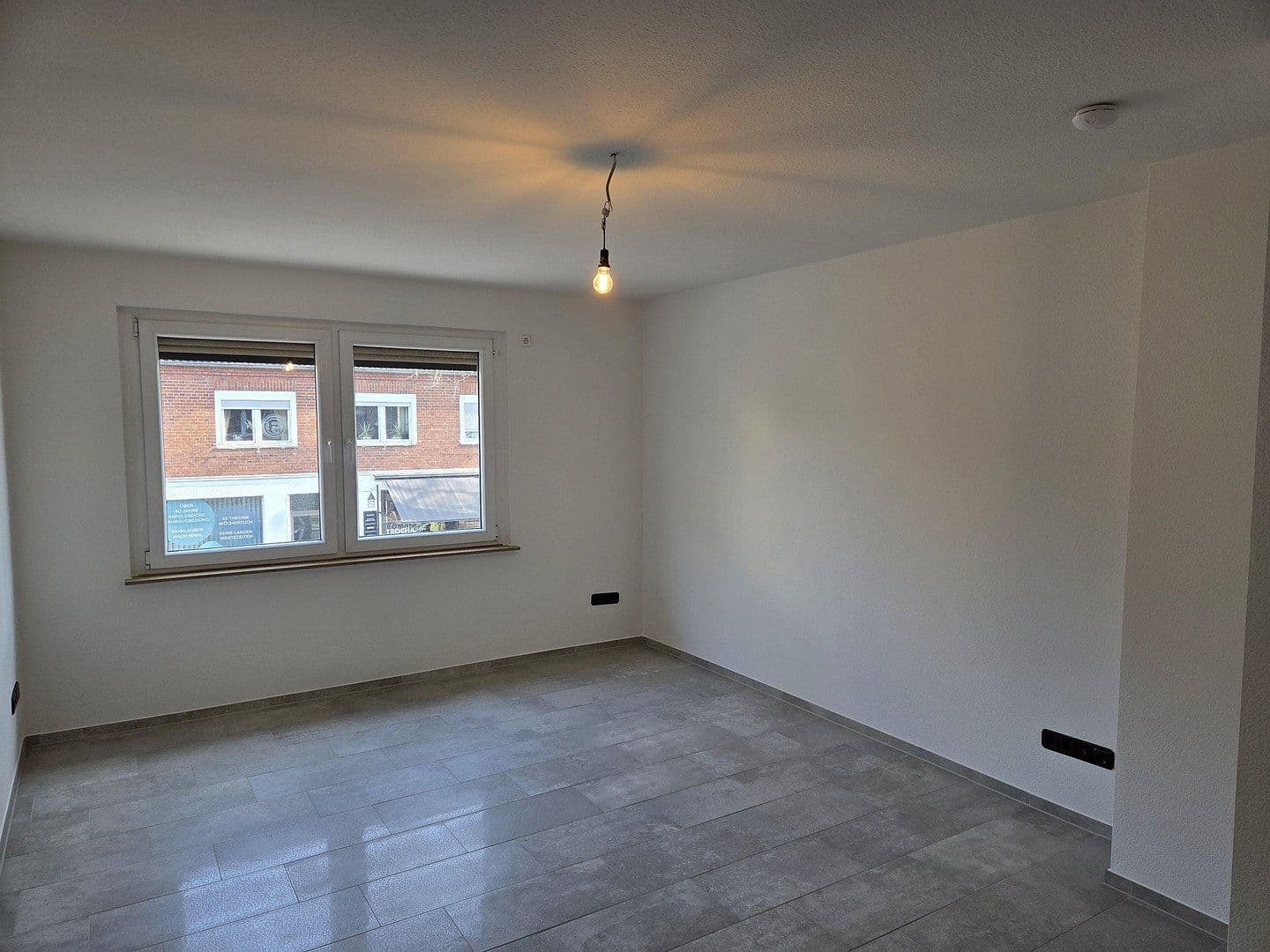 Prodej bytu 3+1 94 m², Düsseldorfer Straße 13, Meerbusch, Severní Porýní-Vestfálsko Prodej bytu 3+1 94 m², Düsseldorfer Straße 13, Meerbusch, Severní Porýní-Vestfálsko