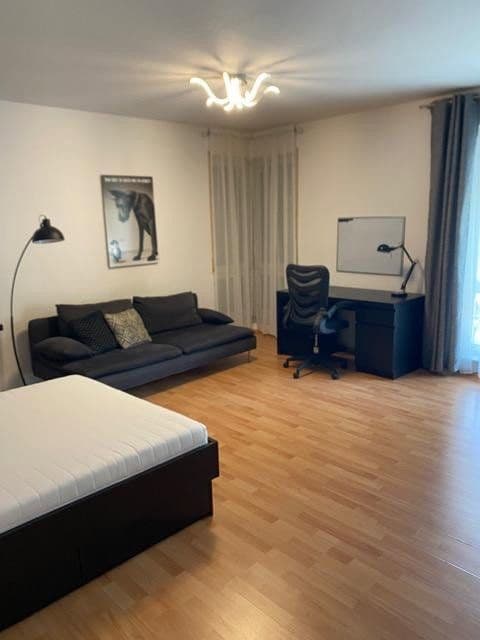 Pronájem bytu 2+1 70 m², Europaallee 7, Oestrich-Winkel, Hessen Pronájem bytu 2+1 70 m², Europaallee 7, Oestrich-Winkel, Hessen