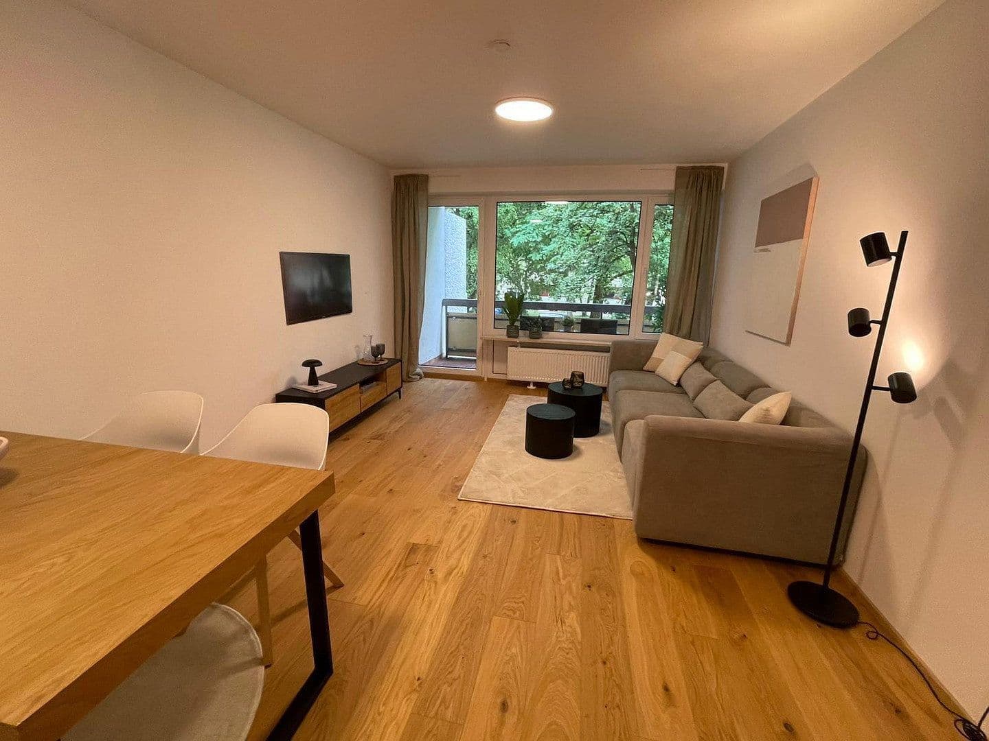 Prodej bytu 3+1 67 m², Wilhelm-Busch-Straße 2, Solln, Bavorsko Prodej bytu 3+1 67 m², Wilhelm-Busch-Straße 2, Solln, Bavorsko