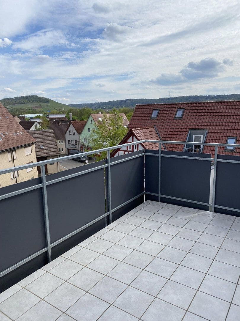 Pronájem bytu 4+kk 117 m², Hauptstraße 31, Erlenbach, Bádensko-Württembersko Pronájem bytu 4+kk 117 m², Hauptstraße 31, Erlenbach, Bádensko-Württembersko
