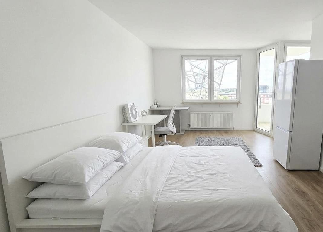 Pronájem bytu 1+1 33 m², Stresemannallee 63, Frankfurt am Main, Hessen Pronájem bytu 1+1 33 m², Stresemannallee 63, Frankfurt am Main, Hessen