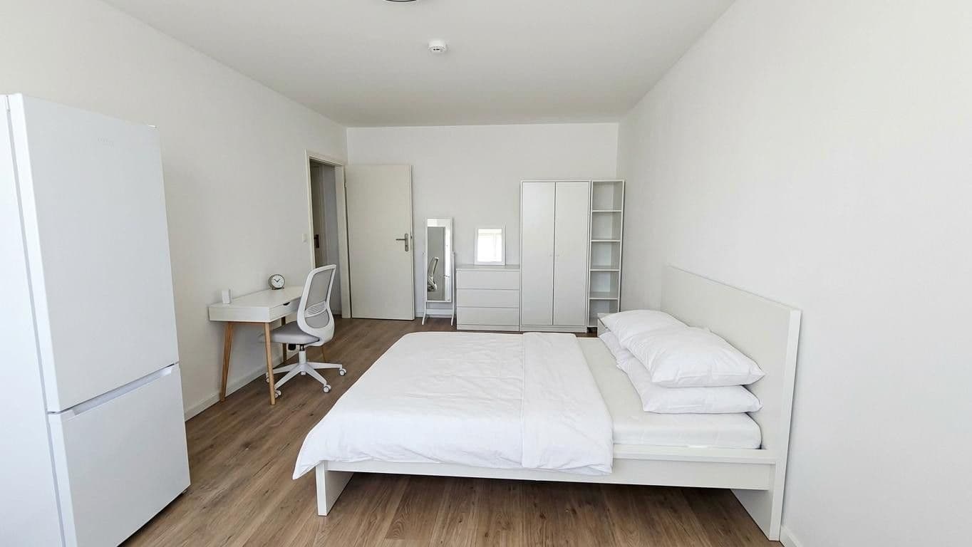 Pronájem bytu 1+1 33 m², Stresemannallee 63, Frankfurt am Main, Hessen Pronájem bytu 1+1 33 m², Stresemannallee 63, Frankfurt am Main, Hessen
