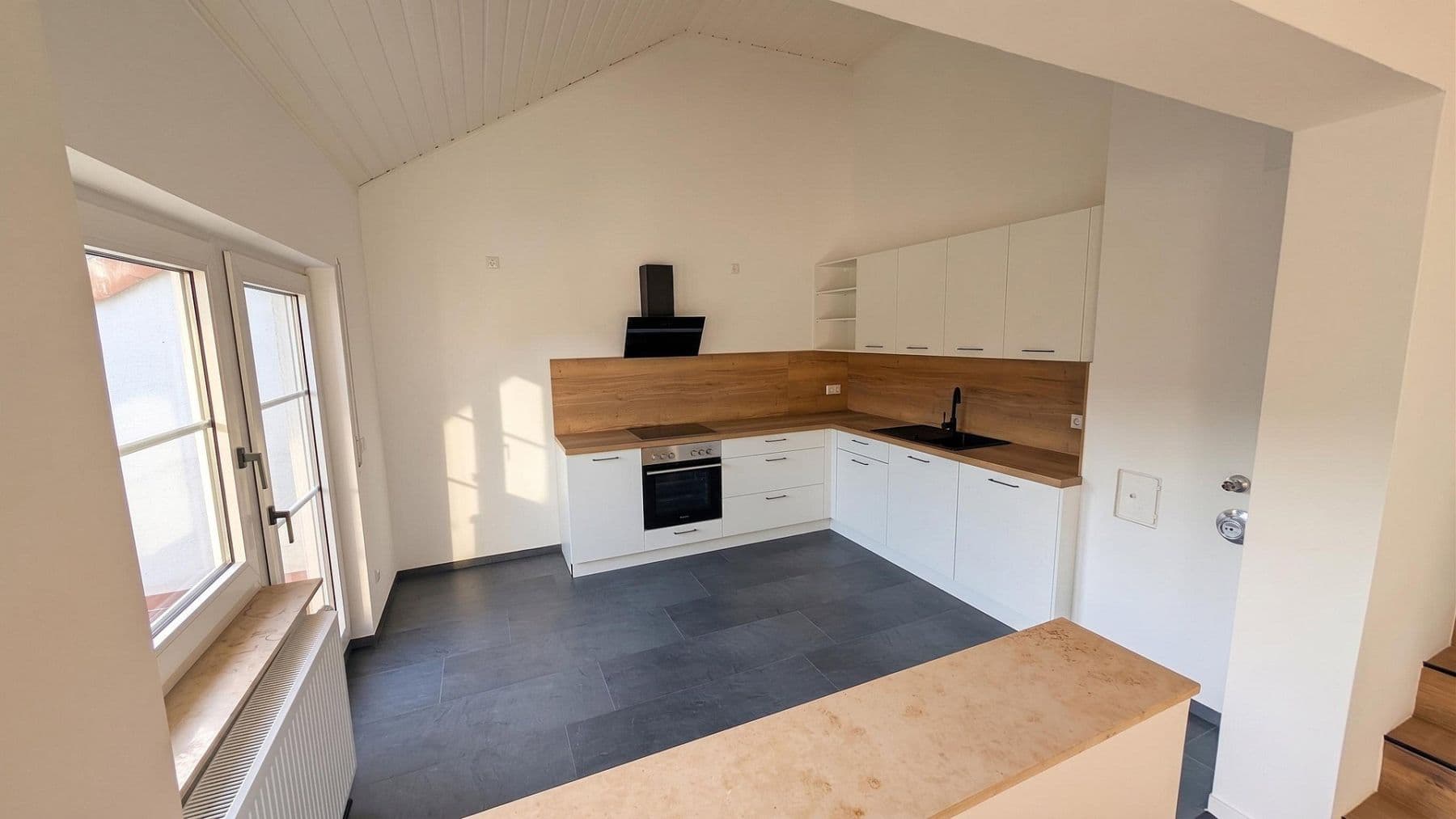 Prodej bytu 2+1 62 m², Alte Chaussee, Erfurt, Durynsko Prodej bytu 2+1 62 m², Alte Chaussee, Erfurt, Durynsko