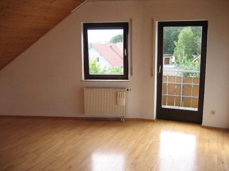Prodej domu 543 m², pozemek 845 m², am Sportplatz 12, Gaukönigshofen, Bavorsko Prodej domu 543 m², pozemek 845 m², am Sportplatz 12, Gaukönigshofen, Bavorsko