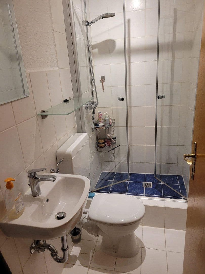 Prodej domu 543 m², pozemek 845 m², am Sportplatz 12, Gaukönigshofen, Bavorsko Prodej domu 543 m², pozemek 845 m², am Sportplatz 12, Gaukönigshofen, Bavorsko