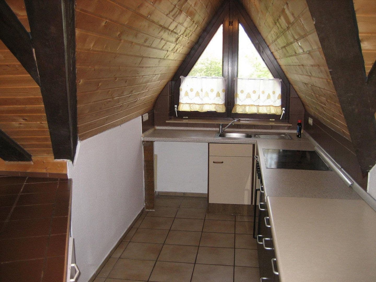 Prodej domu 543 m², pozemek 845 m², am Sportplatz 12, Gaukönigshofen, Bavorsko Prodej domu 543 m², pozemek 845 m², am Sportplatz 12, Gaukönigshofen, Bavorsko