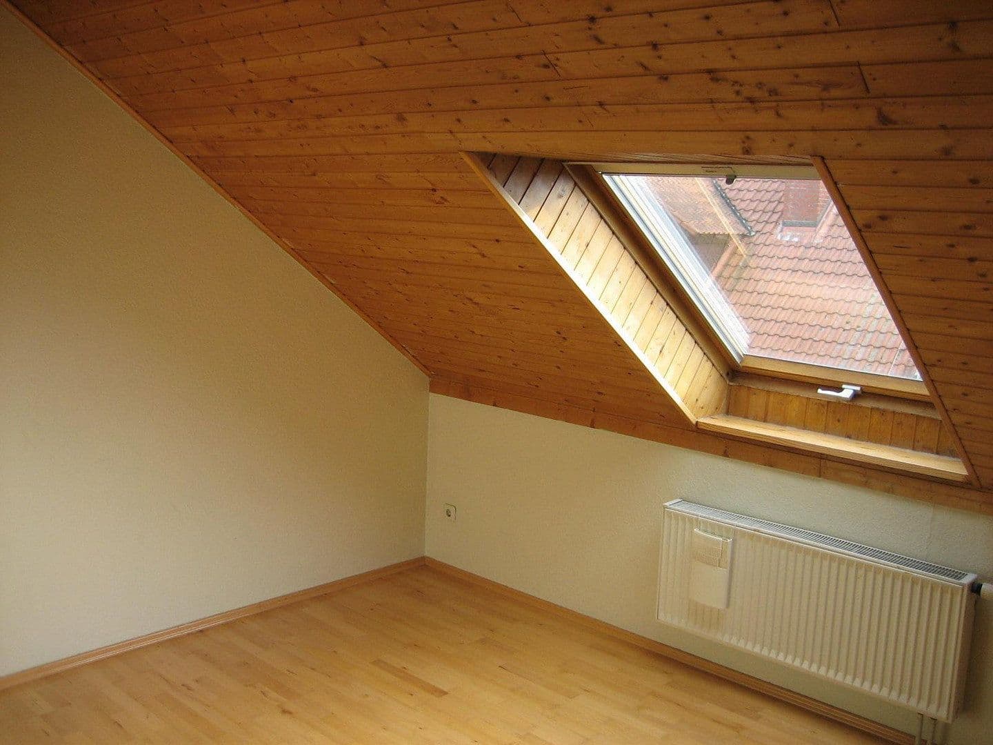 Prodej domu 543 m², pozemek 845 m², am Sportplatz 12, Gaukönigshofen, Bavorsko Prodej domu 543 m², pozemek 845 m², am Sportplatz 12, Gaukönigshofen, Bavorsko