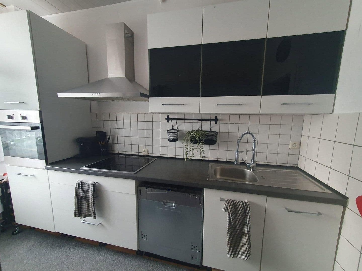 Pronájem bytu 4+1 90 m², Bohmter Straße 54, Osnabrück, Dolní Sasko Pronájem bytu 4+1 90 m², Bohmter Straße 54, Osnabrück, Dolní Sasko