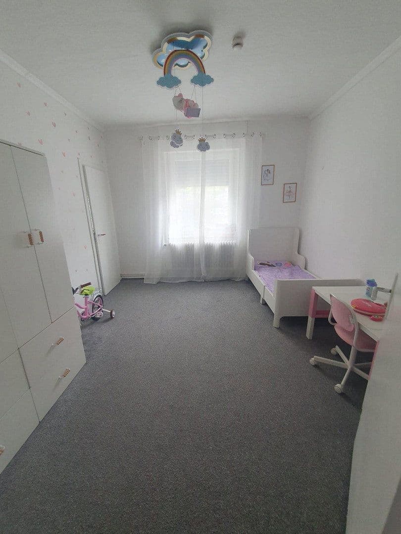 Pronájem bytu 4+1 90 m², Bohmter Straße 54, Osnabrück, Dolní Sasko Pronájem bytu 4+1 90 m², Bohmter Straße 54, Osnabrück, Dolní Sasko