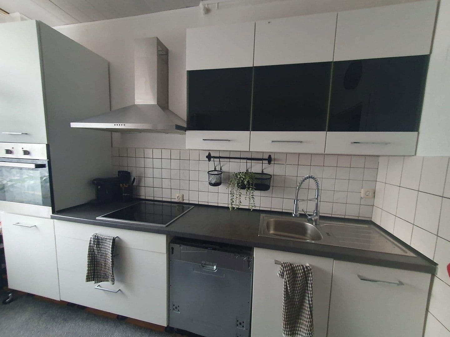 Pronájem bytu 4+1 90 m², Bohmter Straße 54, Osnabrück, Dolní Sasko Pronájem bytu 4+1 90 m², Bohmter Straße 54, Osnabrück, Dolní Sasko