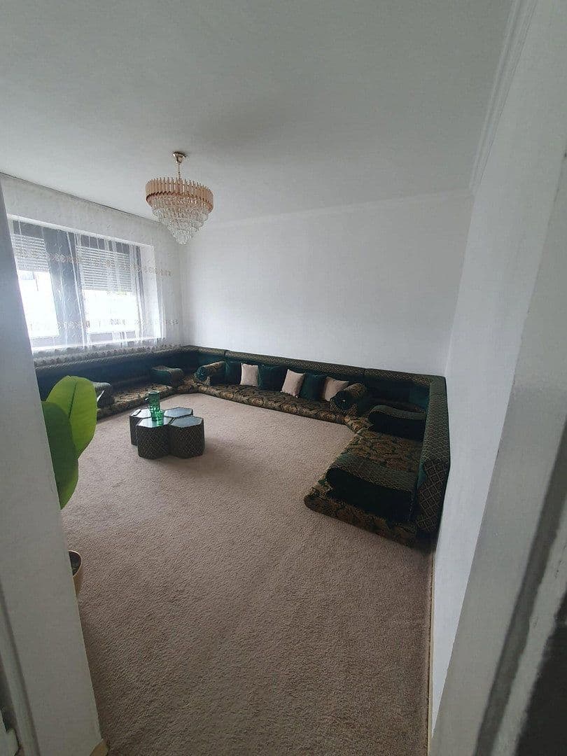 Pronájem bytu 4+1 90 m², Bohmter Straße 54, Osnabrück, Dolní Sasko Pronájem bytu 4+1 90 m², Bohmter Straße 54, Osnabrück, Dolní Sasko