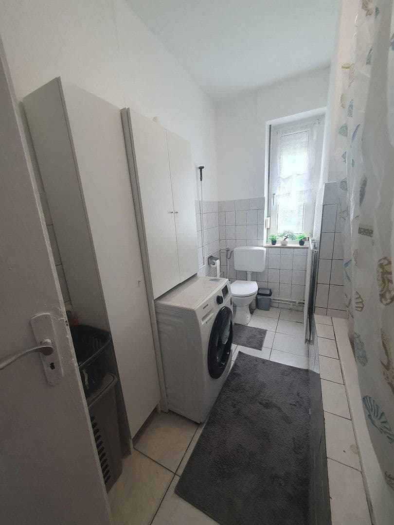 Pronájem bytu 4+1 90 m², Bohmter Straße 54, Osnabrück, Dolní Sasko Pronájem bytu 4+1 90 m², Bohmter Straße 54, Osnabrück, Dolní Sasko