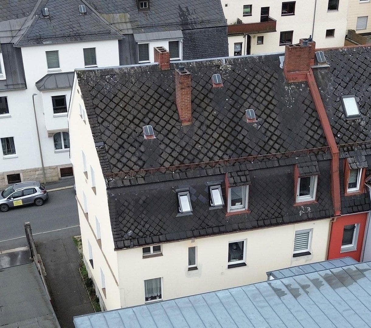 Prodej domu 246 m², pozemek 209 m², Bismarckstraße 2, Marktredwitz, Bavorsko Prodej domu 246 m², pozemek 209 m², Bismarckstraße 2, Marktredwitz, Bavorsko