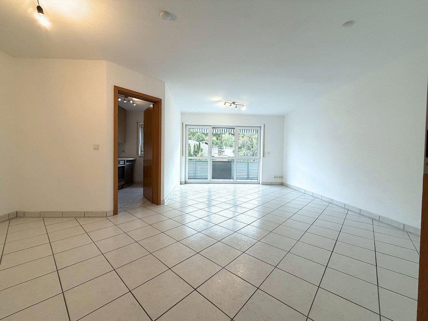 Prodej bytu 2+1 63 m², Josef-Vogt-Straße 23, Gaggenau, Bádensko-Württembersko Prodej bytu 2+1 63 m², Josef-Vogt-Straße 23, Gaggenau, Bádensko-Württembersko